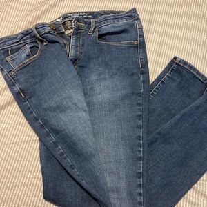 Hi-rise Skinny Jean